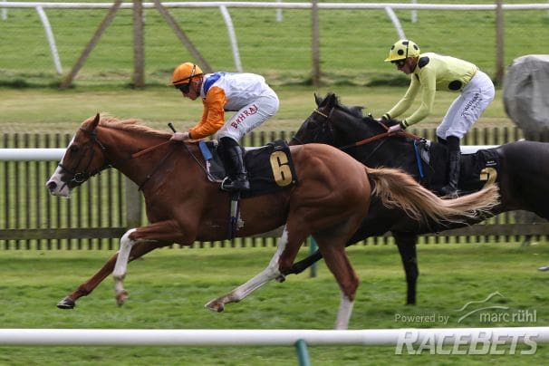 Ten Bob Tony siegt unter Tom Marquand am 16.04.2024 beim Renntag in Newmarket.